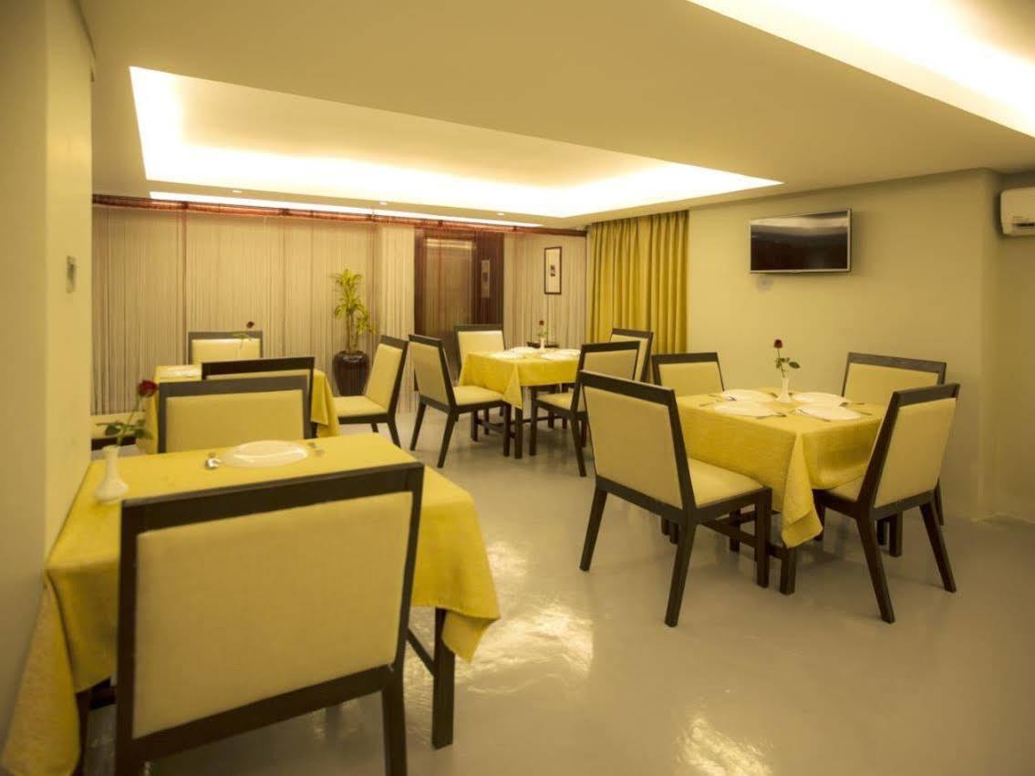 Shwe Pyi San Yar Hotel Yangon Extérieur photo